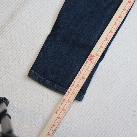 Columbia Men’s Jeans Dark Wash Straight Fit Size 32x32 - Picture 4 of 7